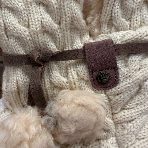 BearPaw 🐻  TRISTA Bootie Slippers - LINEN - Picture 5 of 11